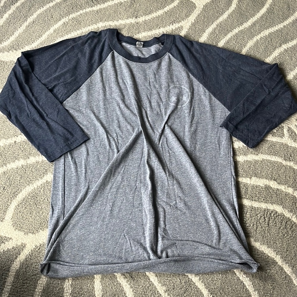 I BELIEVE IN NASHVILLE 3/4 SLEEVE HENLEY